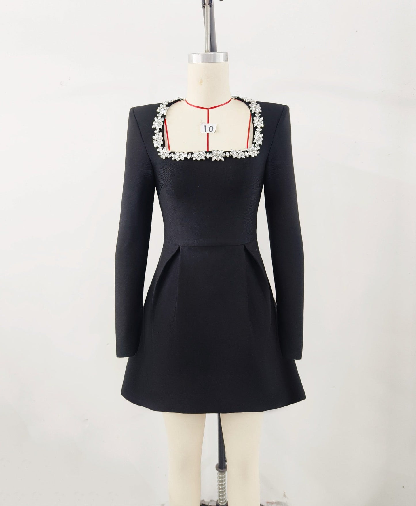 Isabella Crystal Detaylı Mini Elbise